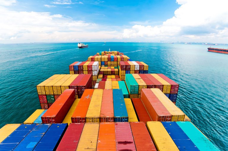 Container Shipping Operators Facing New Challenges in Face of Unstable Economy